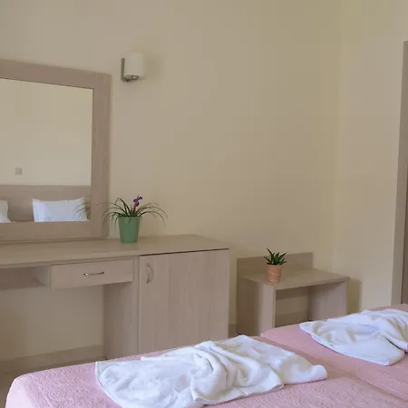 Alkyon Ξενοδοχείο 3*