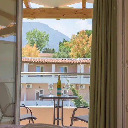 Alkyon Hotell Agios Georgios Pagon